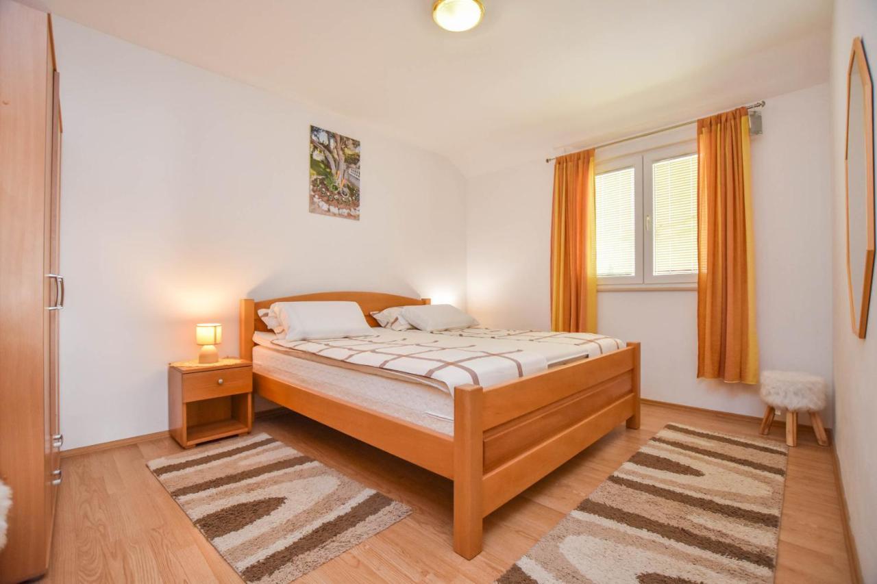Apartments Dandelion Biograd Na Moru Exterior photo